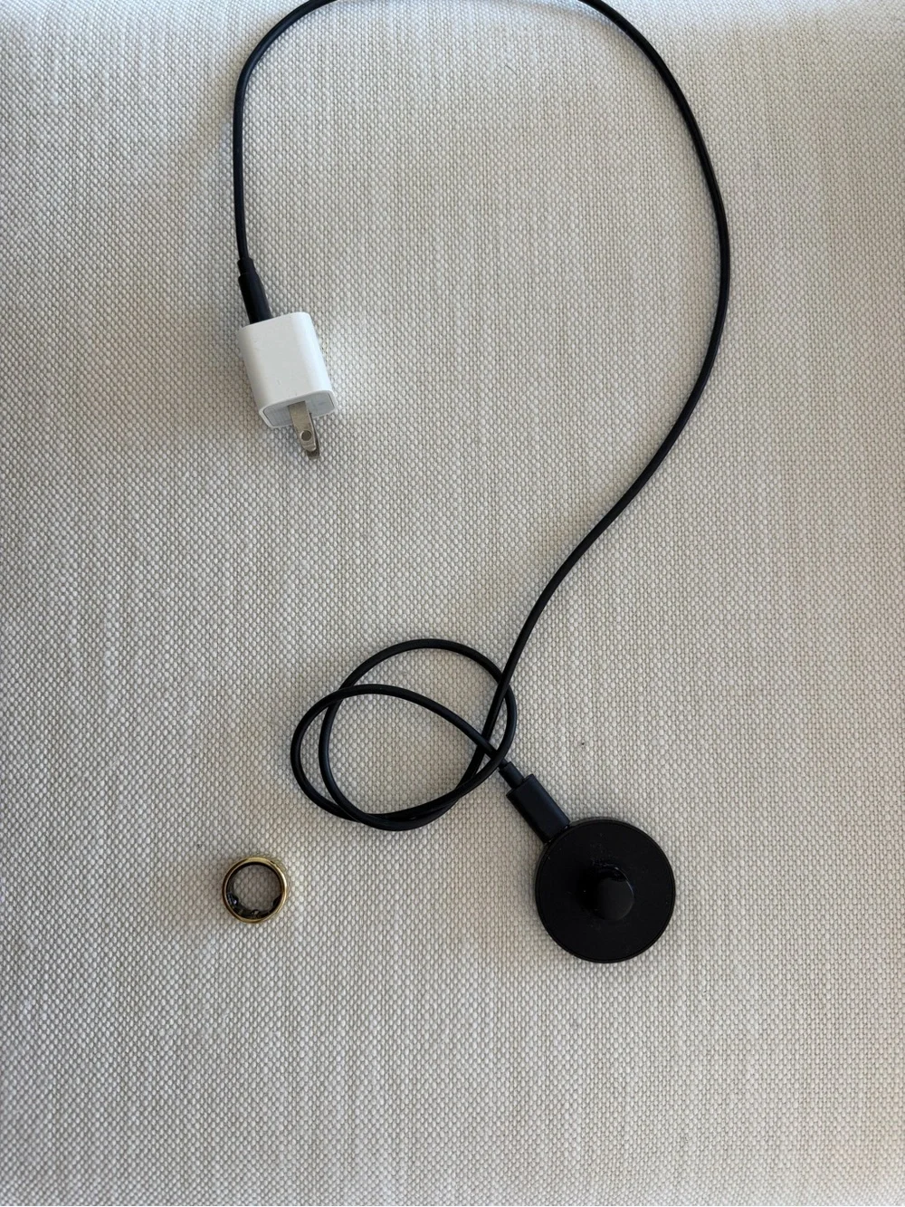 Oura Gold Smart Ring - Polished Gold Finish